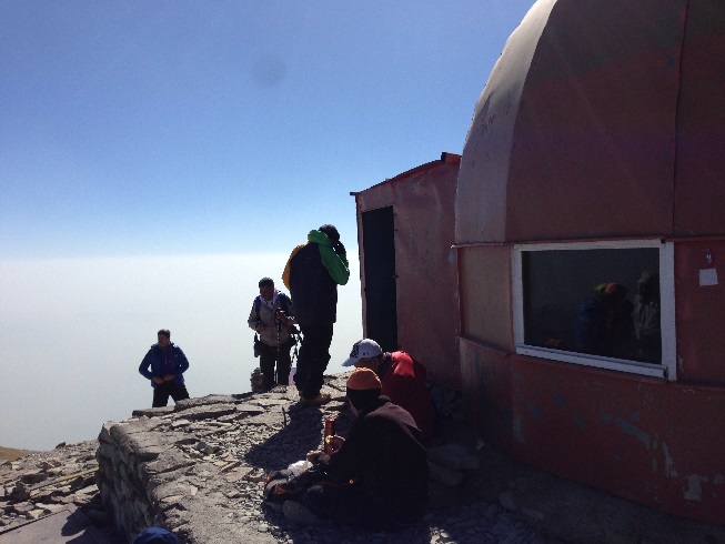 گنبد ساخته شده توسط دوستان وزارت نفت 